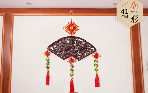 张家川中国结挂件实木客厅玄关壁挂装饰品种类大全